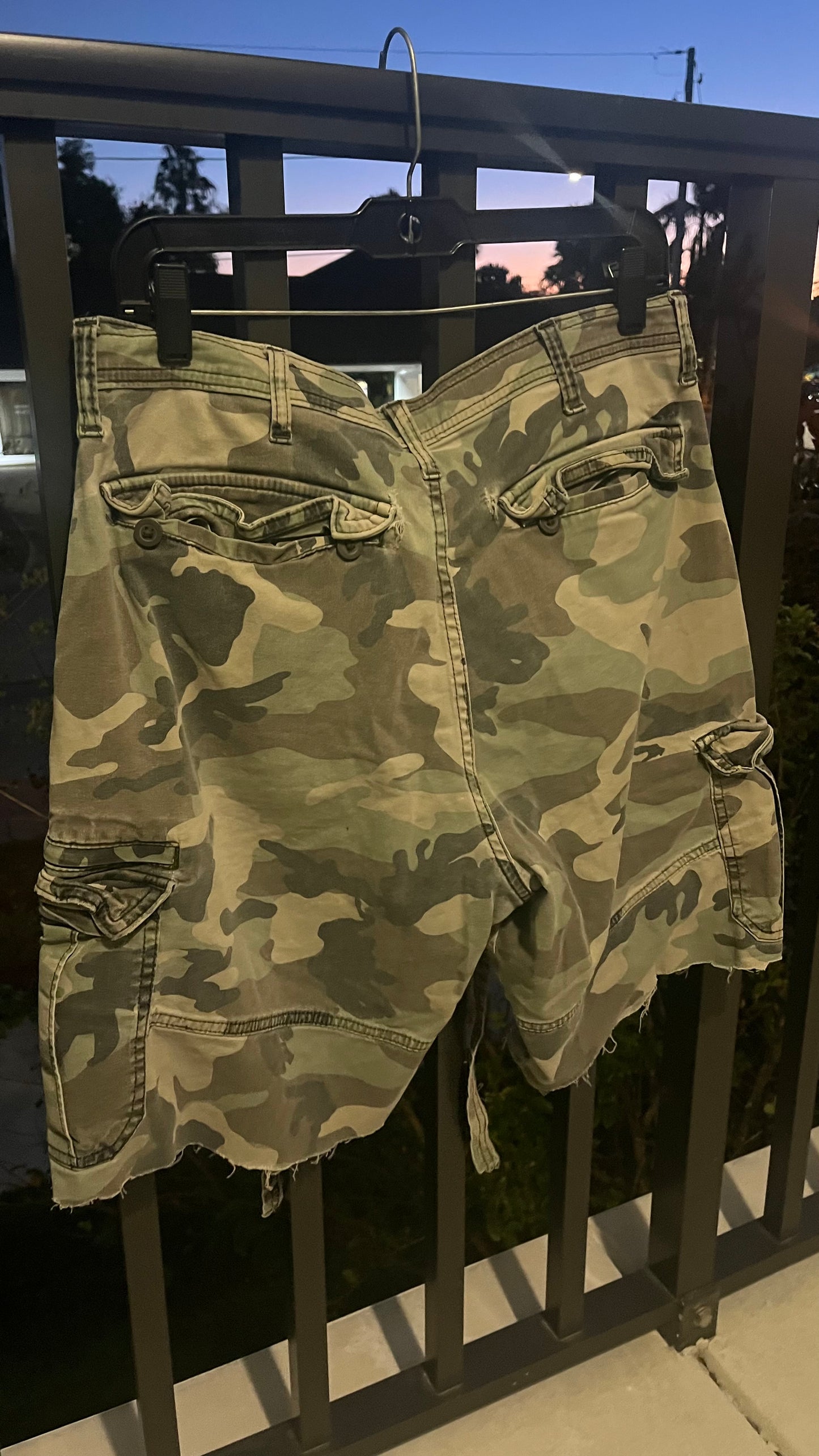 6 Pocket Distressed Camo Cargos